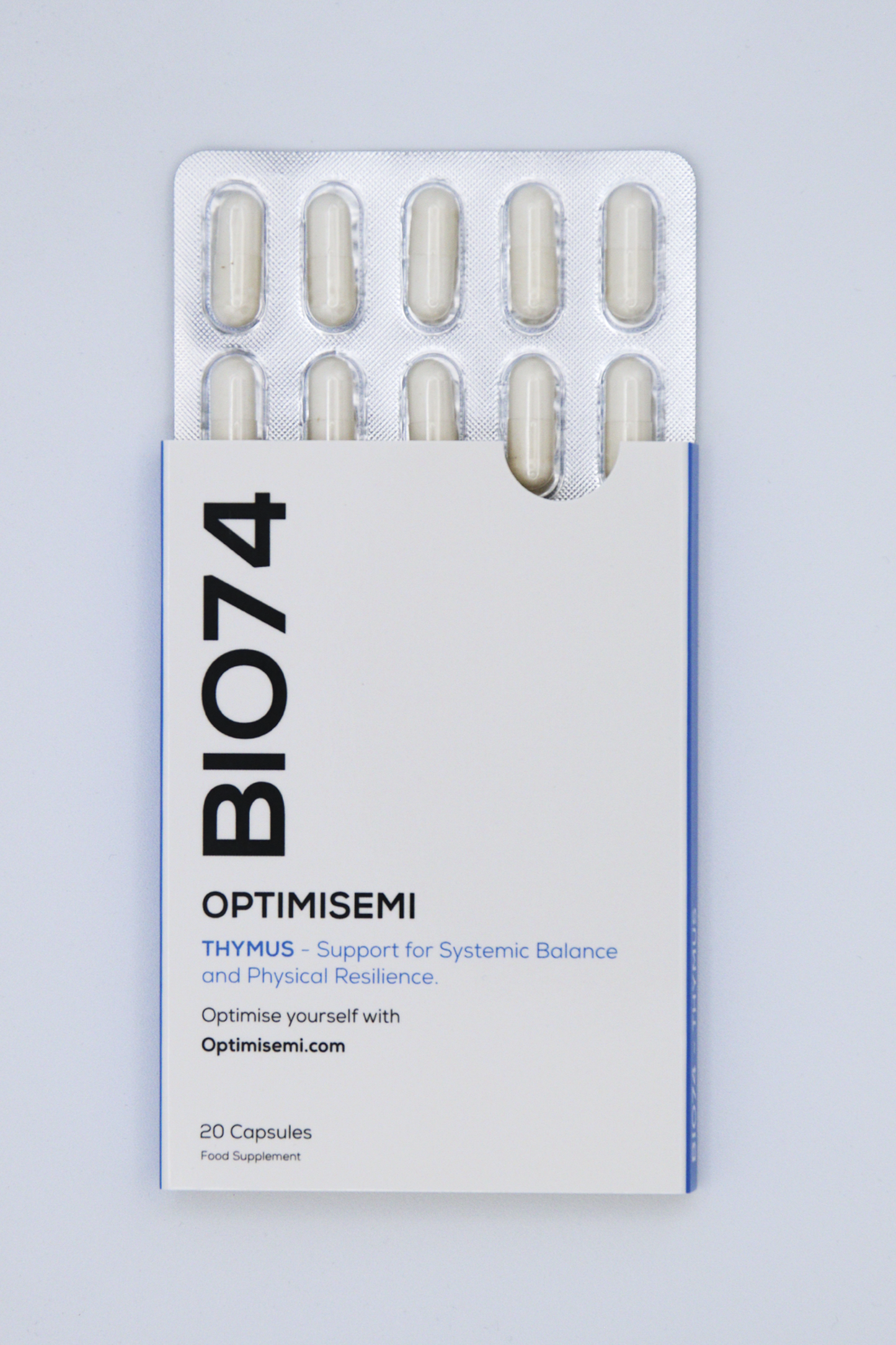 OPTIMISEMI BIO74 is a food supplement containing 20 capsules designed to support thymus function for systemic balance and physical resilience.